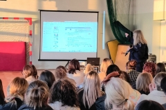 391f256c-b7ca-43cc-b5e1-d0383d36c060